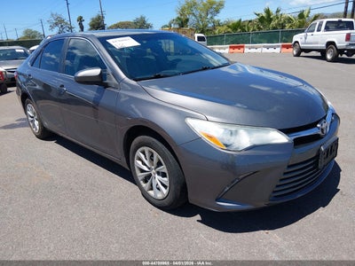 TOYOTA CAMRY 2017