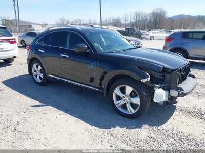 INFINITI FX35 2011