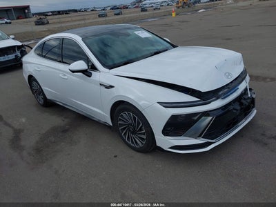HYUNDAI SONATA HYBRID 2025