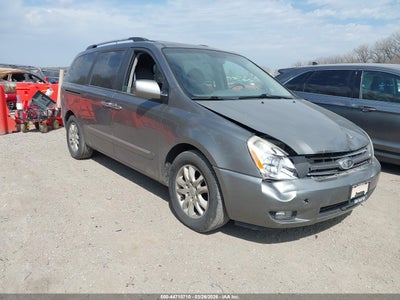 KIA SEDONA 2010