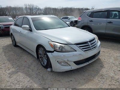 HYUNDAI GENESIS 2012