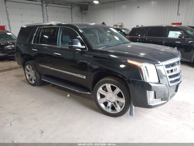 CADILLAC ESCALADE 2016