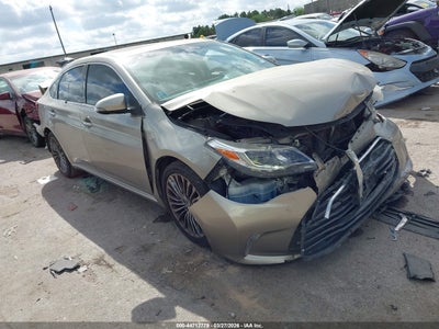 TOYOTA AVALON 2016