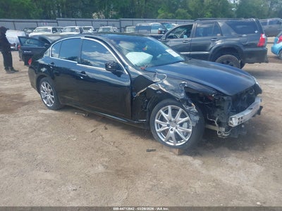 INFINITI G37 2012