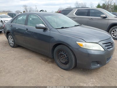 TOYOTA CAMRY 2011