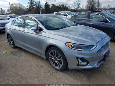FORD FUSION HYBRID 2020
