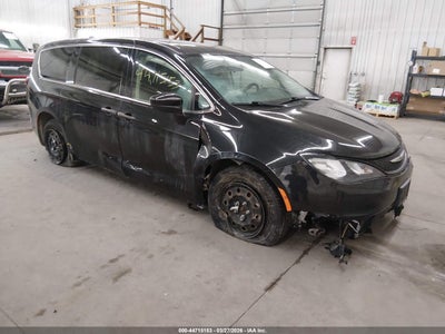 CHRYSLER VOYAGER 2021