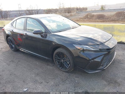 TOYOTA CAMRY 2025