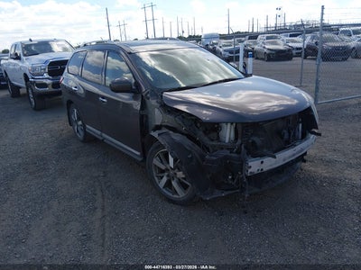 NISSAN PATHFINDER 2015