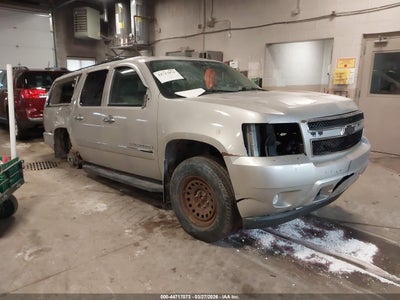 CHEVROLET SUBURBAN 1500 2009