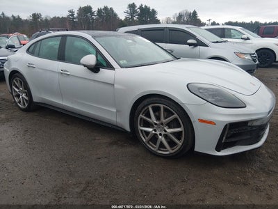 PORSCHE PANAMERA 2025