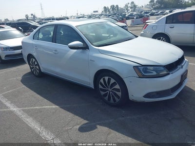 VOLKSWAGEN JETTA HYBRID 2014