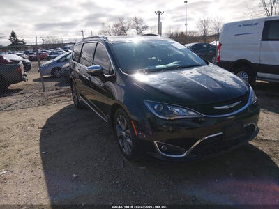 CHRYSLER PACIFICA 2018