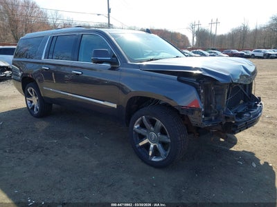 CADILLAC ESCALADE ESV 2016