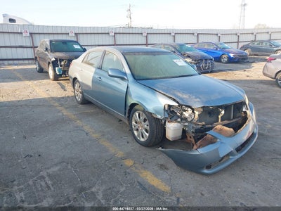 TOYOTA AVALON 2008