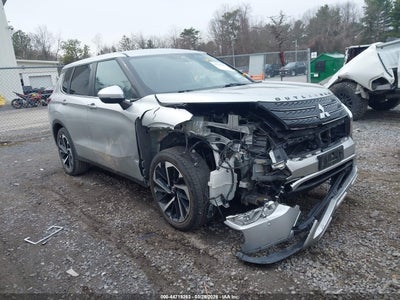 MITSUBISHI OUTLANDER 2022