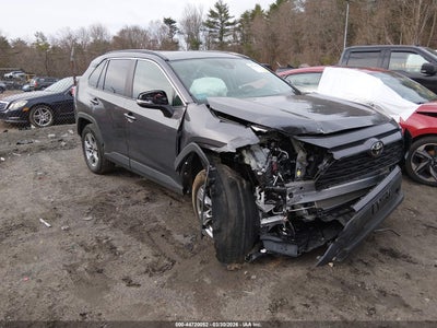 TOYOTA RAV4 2025