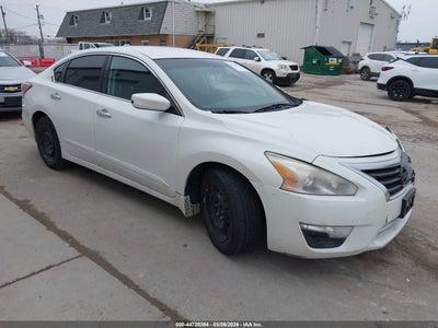 NISSAN ALTIMA 2015