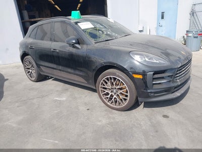 PORSCHE MACAN 2021