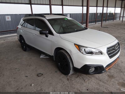 SUBARU OUTBACK 2015