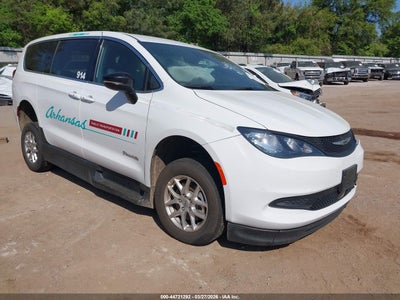 CHRYSLER VOYAGER 2025