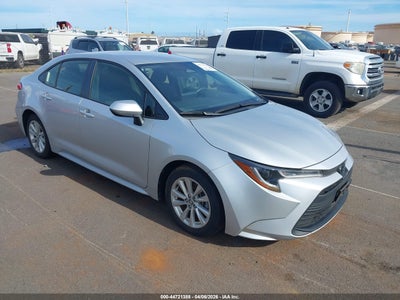 TOYOTA COROLLA 2024