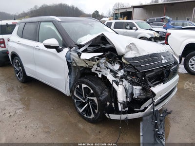 MITSUBISHI OUTLANDER 2024