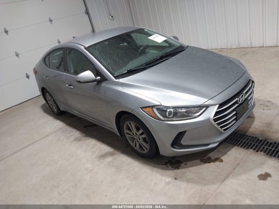 HYUNDAI ELANTRA 2017