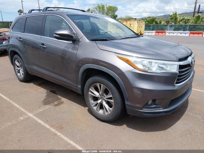 TOYOTA HIGHLANDER 2016