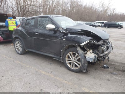 NISSAN JUKE 2011