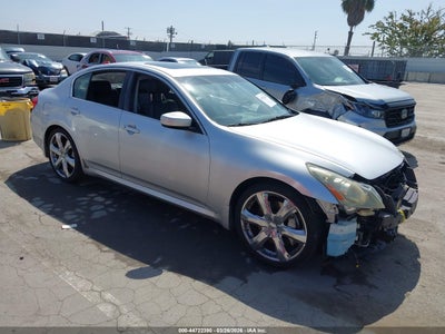 INFINITI G37 2011