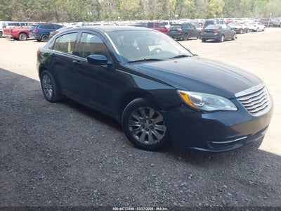 CHRYSLER 200 2013