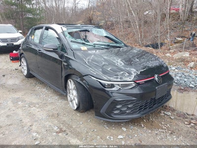 VOLKSWAGEN GOLF GTI 2024