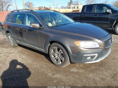 VOLVO XC70 2015