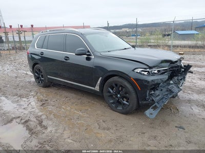 BMW X7 2021