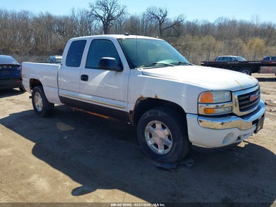 GMC SIERRA 1500 2005