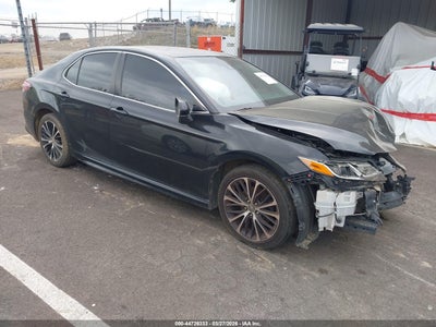 TOYOTA CAMRY 2018