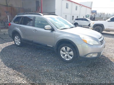 SUBARU OUTBACK 2010
