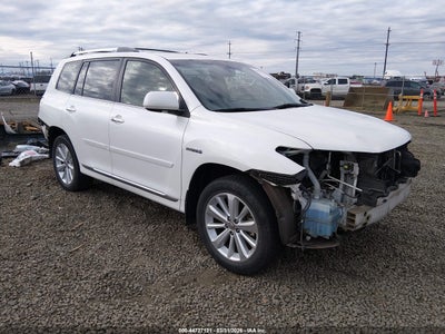 TOYOTA HIGHLANDER HYBRID 2013