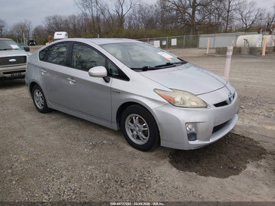 TOYOTA PRIUS 2011
