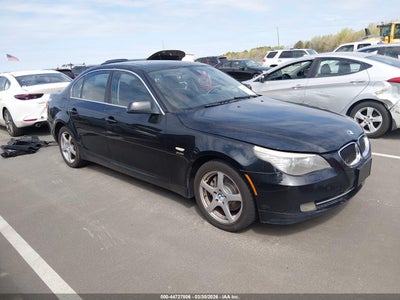 BMW 528I 2010