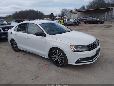VOLKSWAGEN JETTA 2016