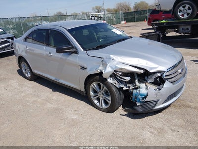 FORD TAURUS 2018