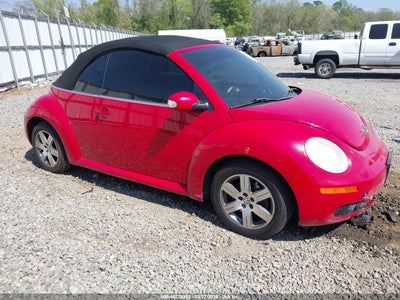 VOLKSWAGEN NEW BEETLE 2006