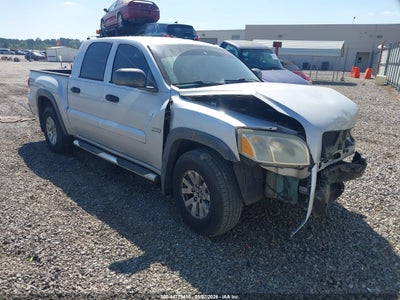 MITSUBISHI RAIDER 2006