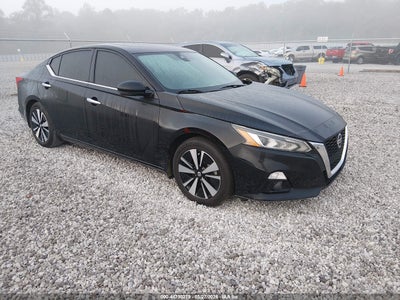 NISSAN ALTIMA 2022