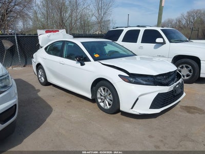 TOYOTA CAMRY 2025