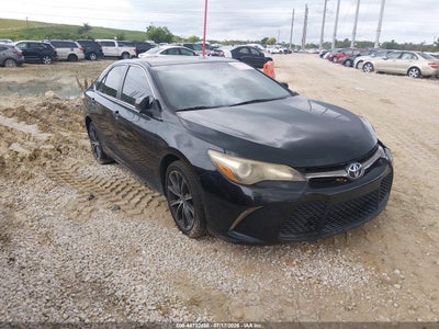 TOYOTA CAMRY 2016