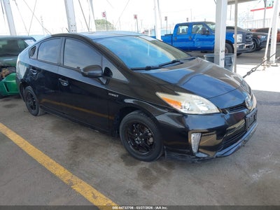 TOYOTA PRIUS 2015