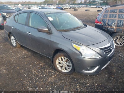 NISSAN VERSA 2016